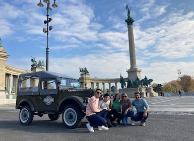 Budapest: tour privado por la ciudad con un Jeep ruso vintage