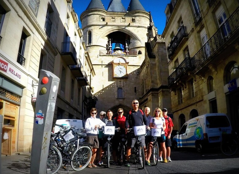 Picture 9 for Activity Bordeaux: Essentials 3-Hour Bike Ride