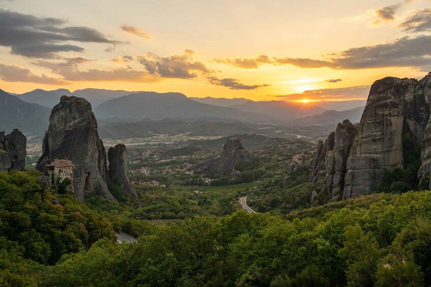 Picture 5 for Activity Meteora Evening Tour with Breathtaking Sunset View