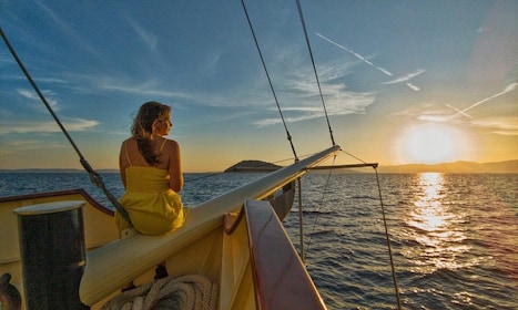 Split :Sunset Cruise avec de la musique live