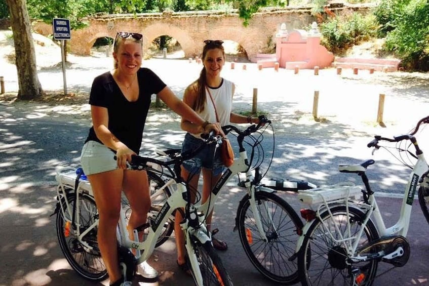 Picture 2 for Activity Madrid’s River Side & Casa de Campo Electric Bike Tour