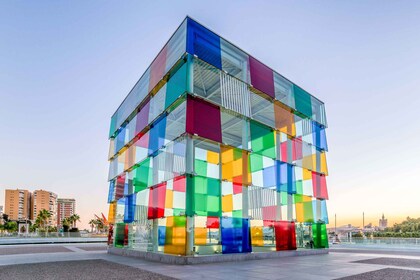 Málaga: entrada al Centre Pompidou de Málaga