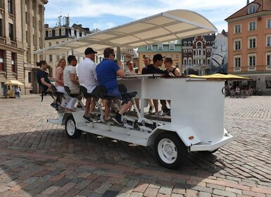 Riga: tour en bicicleta de cerveza o sidra