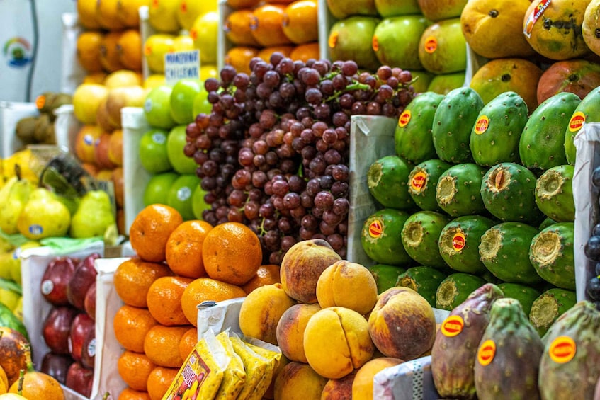 Picture 2 for Activity Lima: Historic Center Street Food, Market, and Eateries Tour