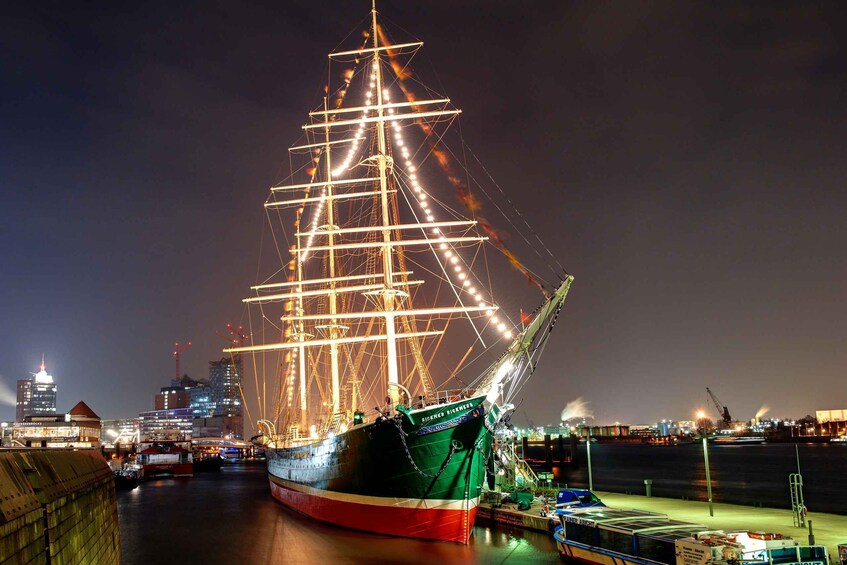 Picture 2 for Activity Hamburg: RICKMER RICKMERS Museum Entry Ticket