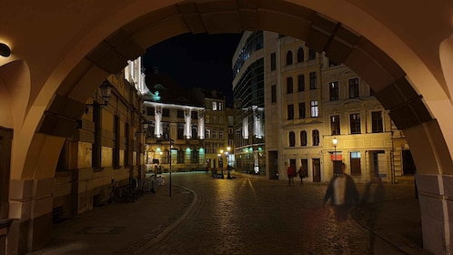 Breslau: Geführte Stadtrundfahrt bei Nacht (2 Stunden)