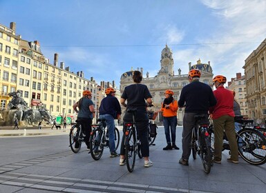 Lyon: 3-timmars guidad rundtur med elcykel