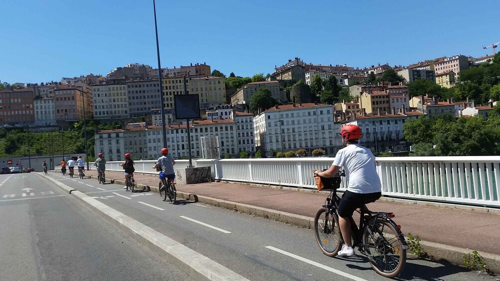 Picture 3 for Activity Lyon: 3-Hour Guided E-Bike Tour with a Tasting Break