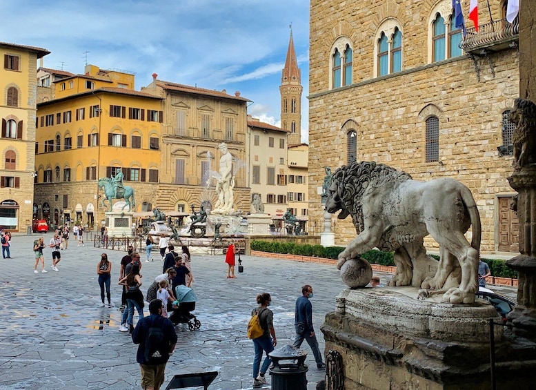 Picture 12 for Activity Florence: E-Bike Tour with Michelangelo Square