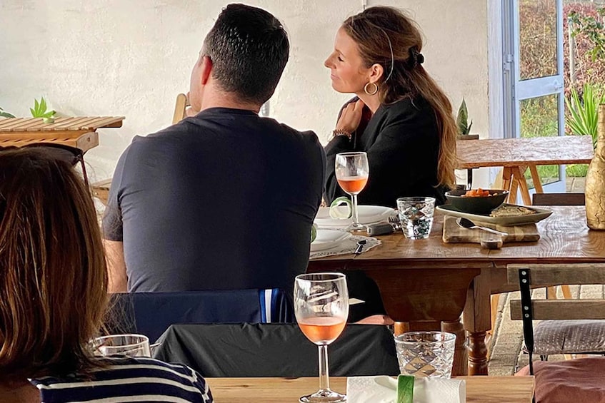 Picture 20 for Activity Albufeira/Porches/Vilamoura: Wine Tasting with Tapas & Music