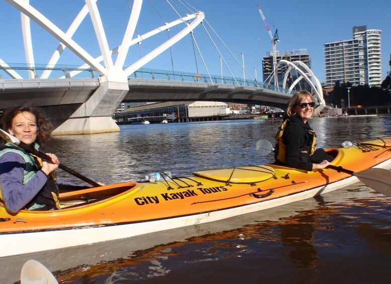 Picture 3 for Activity Melbourne: Iconic City Sights Kayak Experience