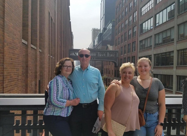 Picture 2 for Activity Meatpacking District: Chelsea Market and The Highline Tour