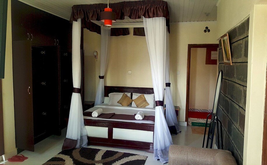 Picture 5 for Activity Nairobi:2Day Lake Nakuru National Park 4X4 Jeep Lodge Safari