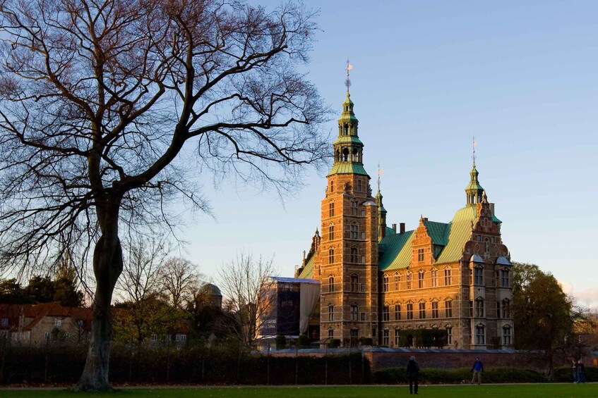 Copenhagen: 3-Hour City Tour with Rosenborg Castle Ticket