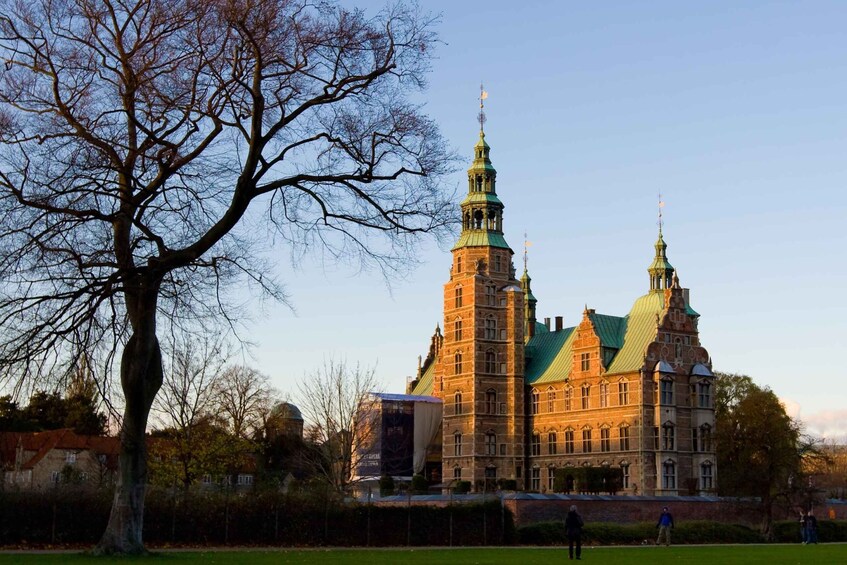 Copenhagen: 3-Hour City Tour with Rosenborg Castle Ticket