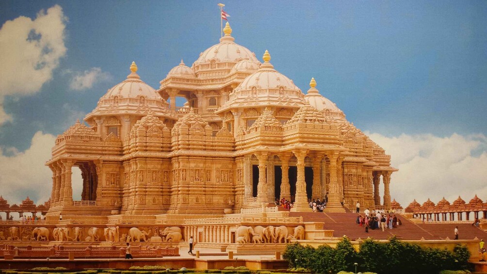 Picture 4 for Activity Tour To Swaminarayan Akshardham Guide & Delhi Transfers