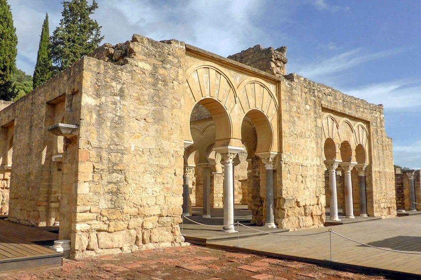 Picture 4 for Activity Córdoba: Guided Tour of Azahara Medina