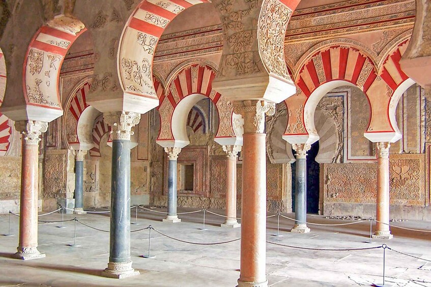 Picture 7 for Activity Córdoba: Guided Tour of Azahara Medina