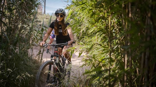 Cabo Kamenjak: relajante recorrido al atardecer en bicicleta eléctrica o bi...