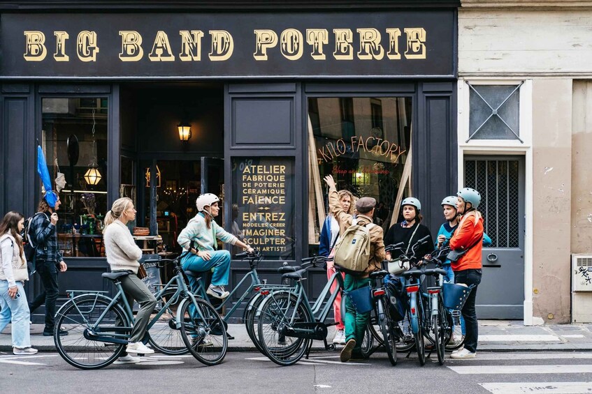 Picture 13 for Activity Paris: Charming Nooks and Crannies Bike Tour