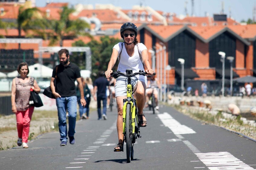 Picture 2 for Activity Lisbon: Guided Tour of Historic Belém by Electric Bike