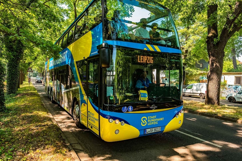Picture 1 for Activity Leipzig: 1-Day Hop-On Hop-Off Bus and Leipzig Zoo Ticket