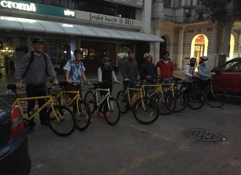 Picture 4 for Activity Delhi: 3-Hour Night Cycling Tour