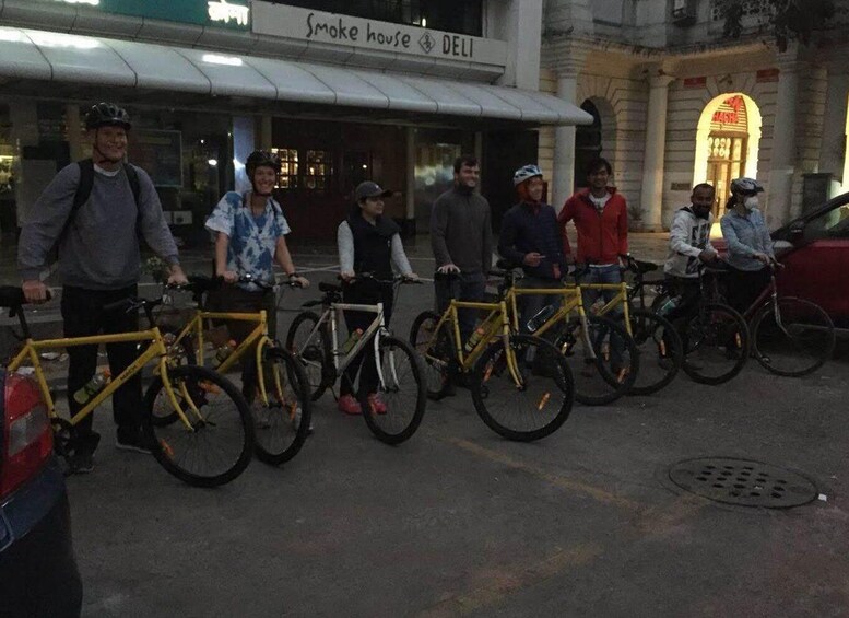 Picture 4 for Activity Delhi: 3-Hour Night Cycling Tour