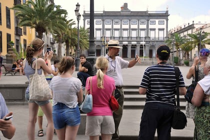 Recorrido a pie por Vegueta (casco antiguo de Las Palmas)