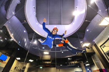 Gold Coast: Gold Coast: Indoor Skydiving Experience