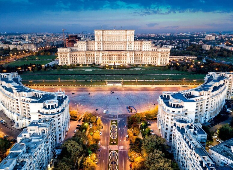 Bucharest: The Underdog of Europe Evening Sightseeing Tour