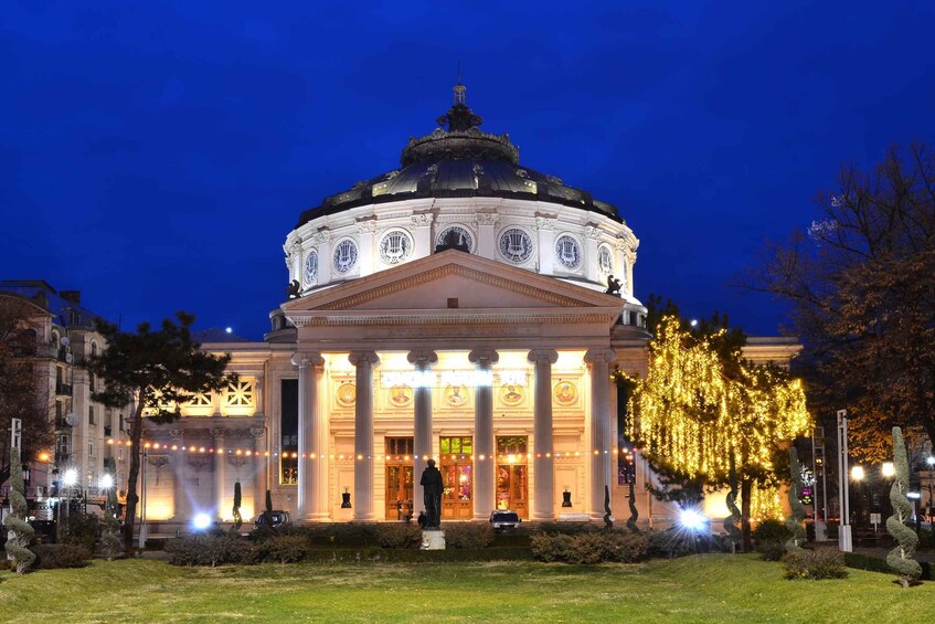 Picture 5 for Activity Bucharest: The Underdog of Europe Evening Sightseeing Tour