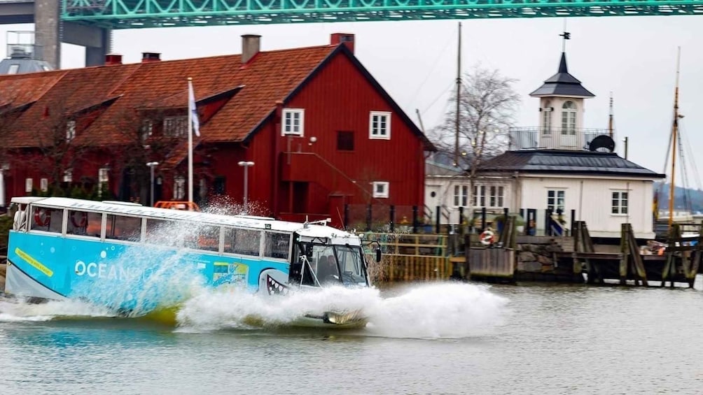 Picture 1 for Activity Gothenburg: Land & Water Amphibious Bus Sightseeing Tour