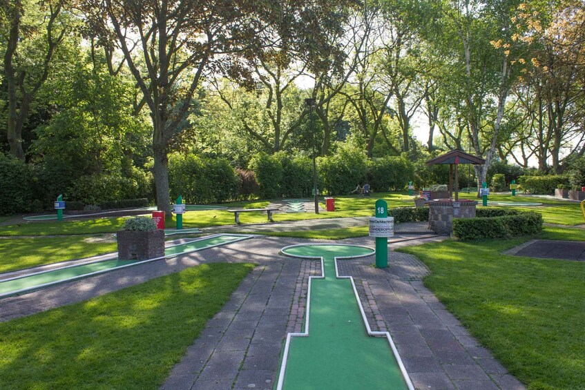 Picture 3 for Activity Rotterdam: 18-Hole Mini-Golf Game