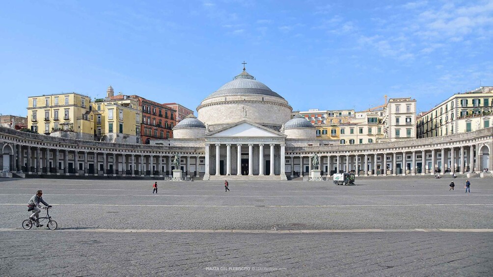 The Greatest Walking Tour of Naples and Hidden Gems