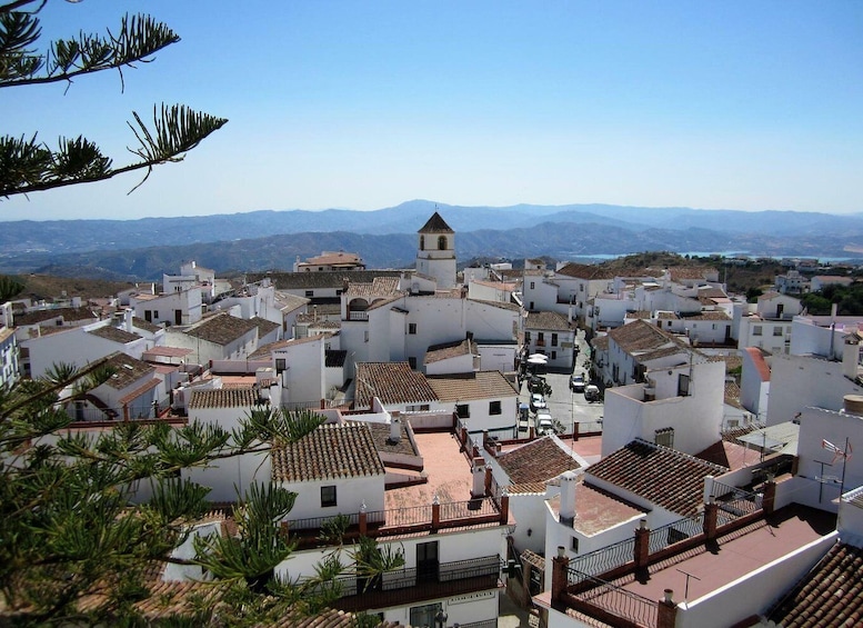 Picture 2 for Activity From Málaga: El Saltillo Gorge and White Village Hiking Tour