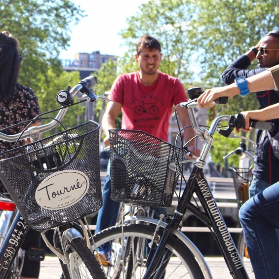 Picture 9 for Activity Getxo and Bizkaia Bridge EBike Tour