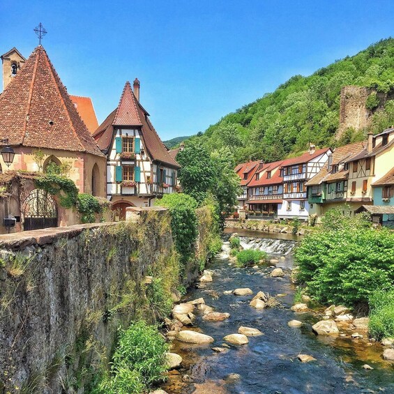 From Strasbourg: Medieval Villages & Wine Tasting Day Trip