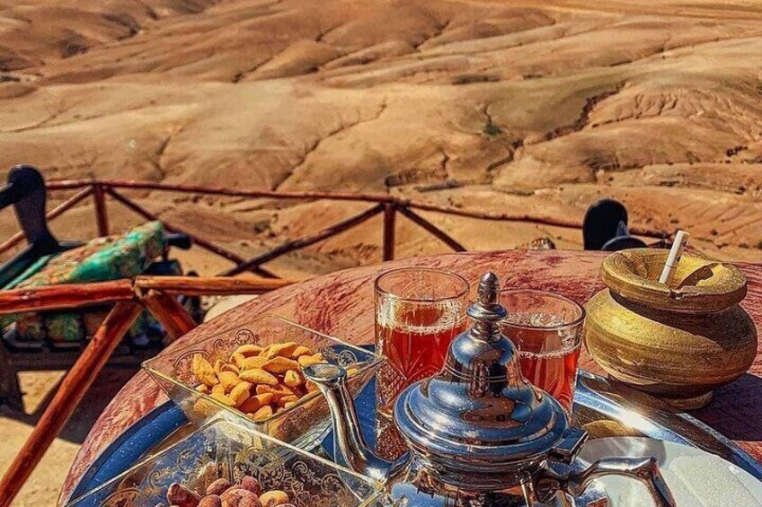 Marrakech Desert Tour & Sunset Camel Ride with Dinner Show 