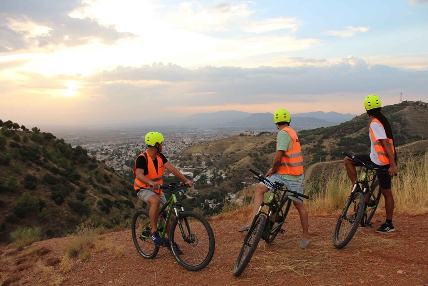 Picture 6 for Activity Electric Bike Tour with 2 Options to Explore Granada