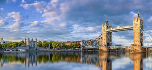 London: Cruise på Themsen fra Westminster til Tower Bridge