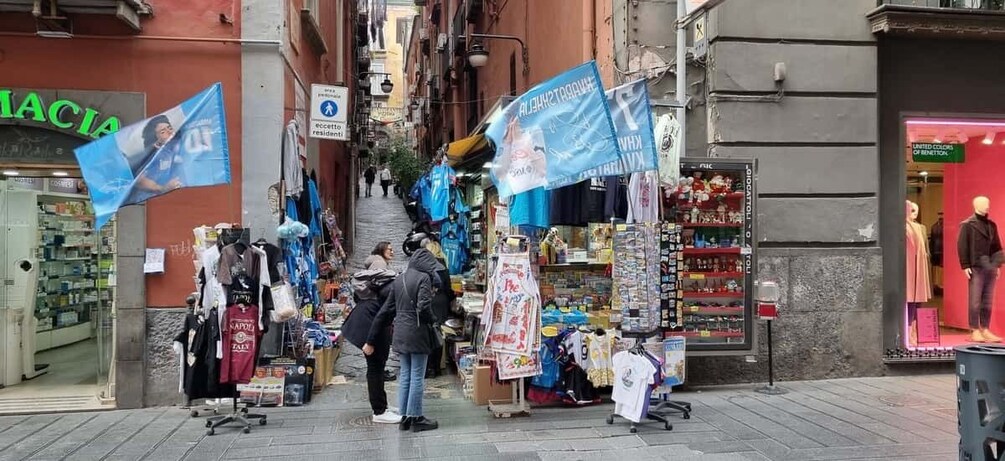 Naples: Spanish Quarter and Underground Naples Walking Tour