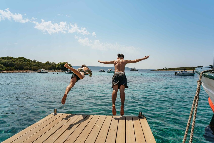 Picture 2 for Activity Split: Blue Lagoon and 3 Islands Speedboat Tour