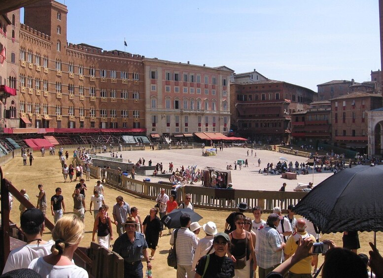 Picture 7 for Activity Siena: Palio Walking Tour