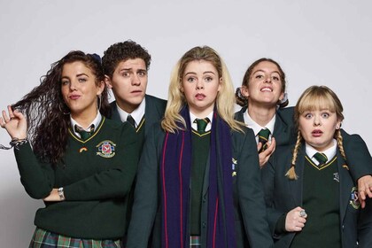 Belfast: Derry Girls Taxi Tour med privat guide