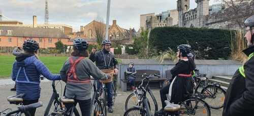 Dublín: Visita guiada en bici y bicicleta eléctrica