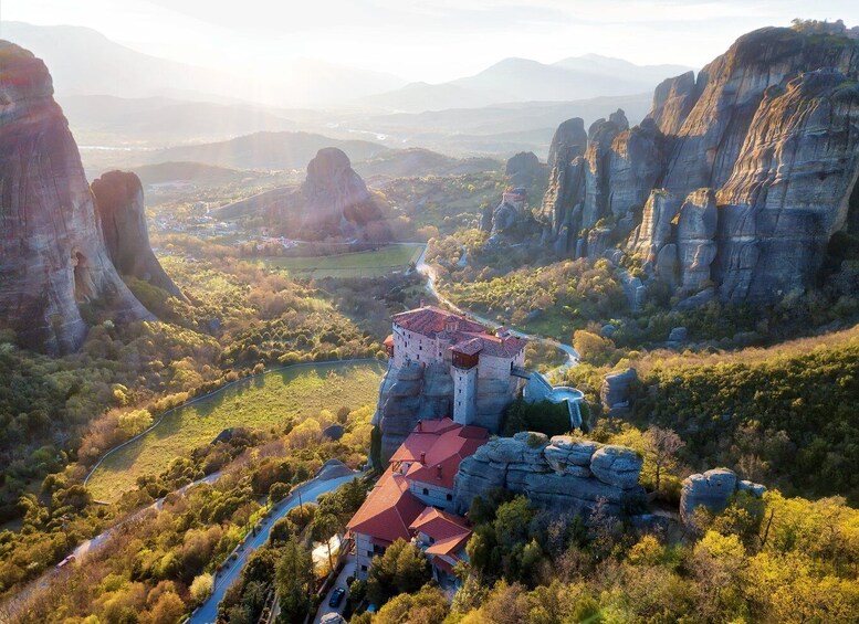 Picture 1 for Activity From Athens or Piraeus: Meteora Full-Day Private Trip