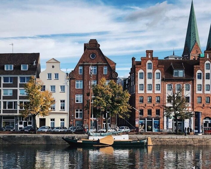 Lübeck: Architecture and Local Craft Private Guided Tour