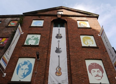 Entrada al Museo de los Beatles de Liverpool