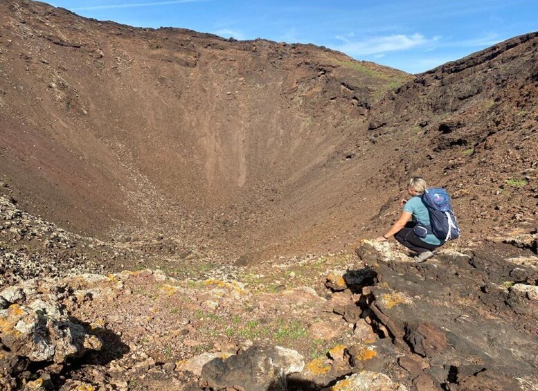 Fuerteventura: volcanic hike to the crater edge